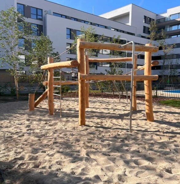 Lacul Straulesti apartament 3 camere 83 mp util / sector 1