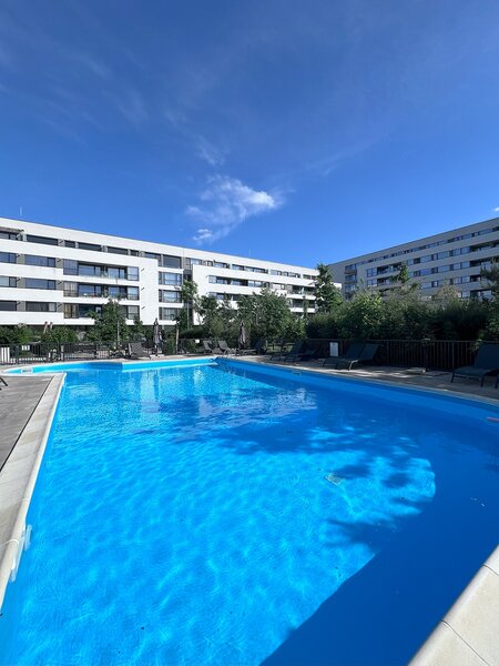 Lacul Straulesti apartament 3 camere 83 mp util / sector 1