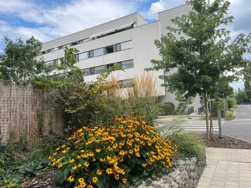 Lacul Straulesti apartament 3 camere 83 mp util / sector 1